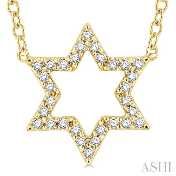 1/10 Ctw Star of David Petite Round Cut Diamond Fashion Pendant With Chain in 10K Yellow Gold