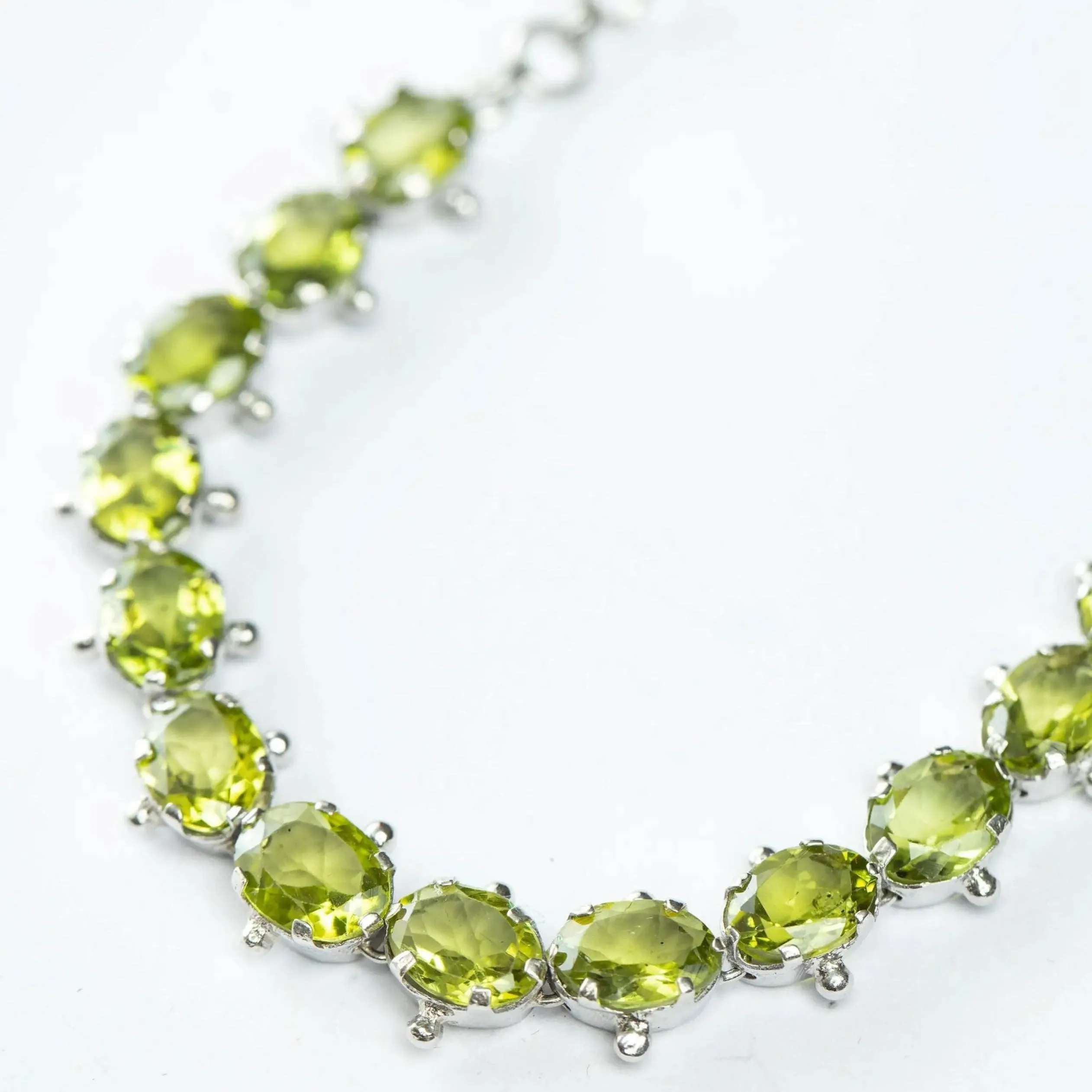 13ctw Mint Green Peridot Tennis Bracelet