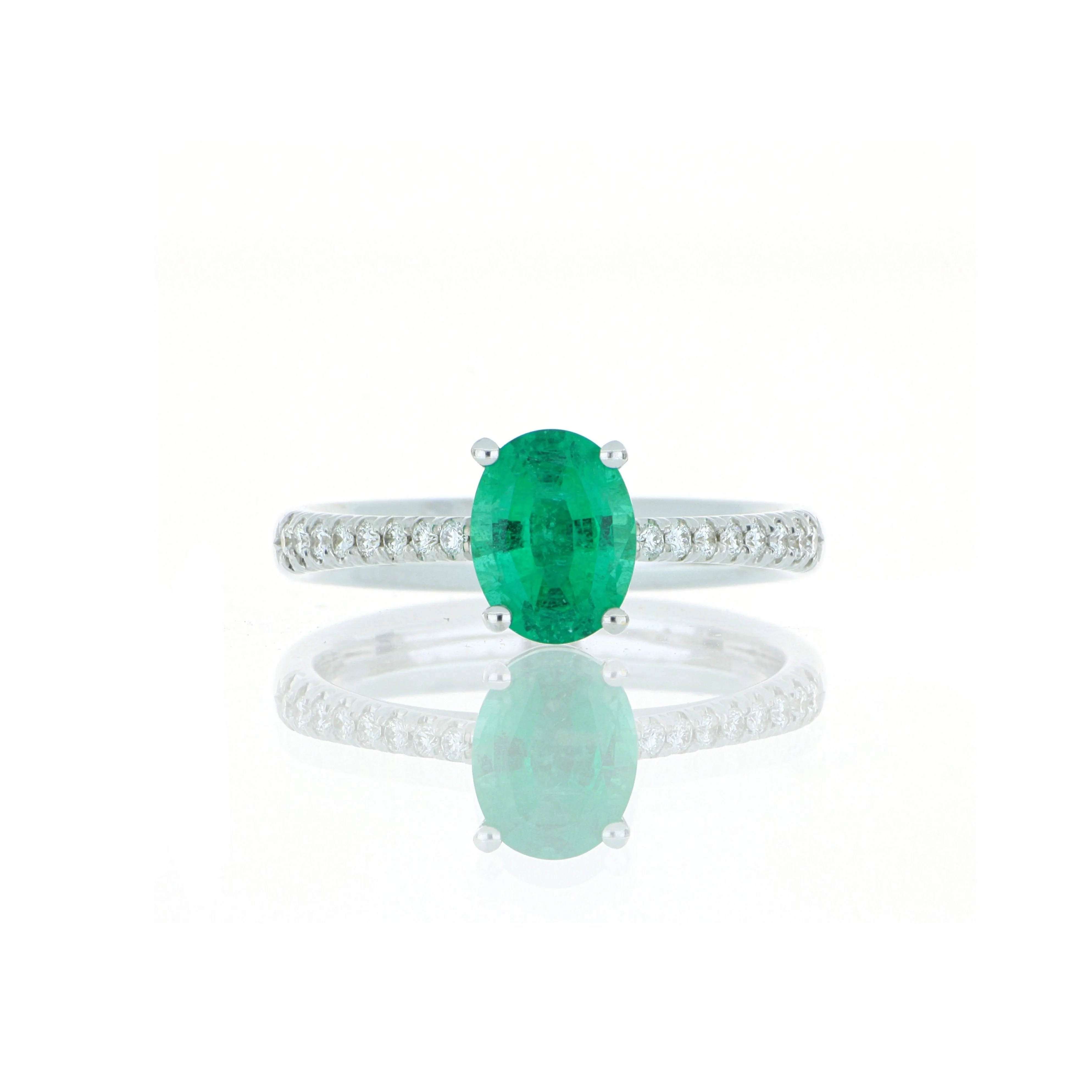 18k White Gold Emerald and Diamond Ring