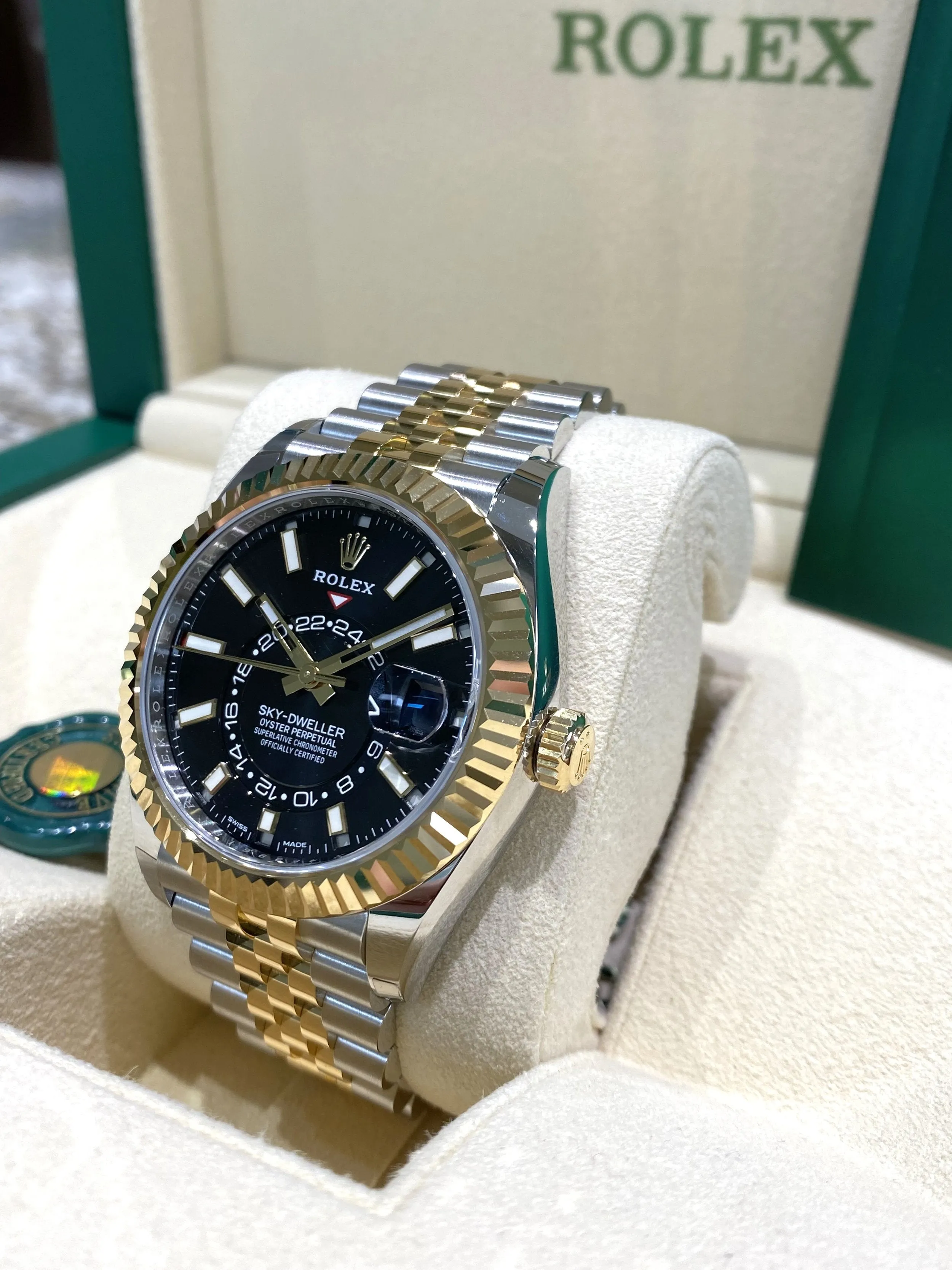 2022 Rolex Sky-Dweller 326933