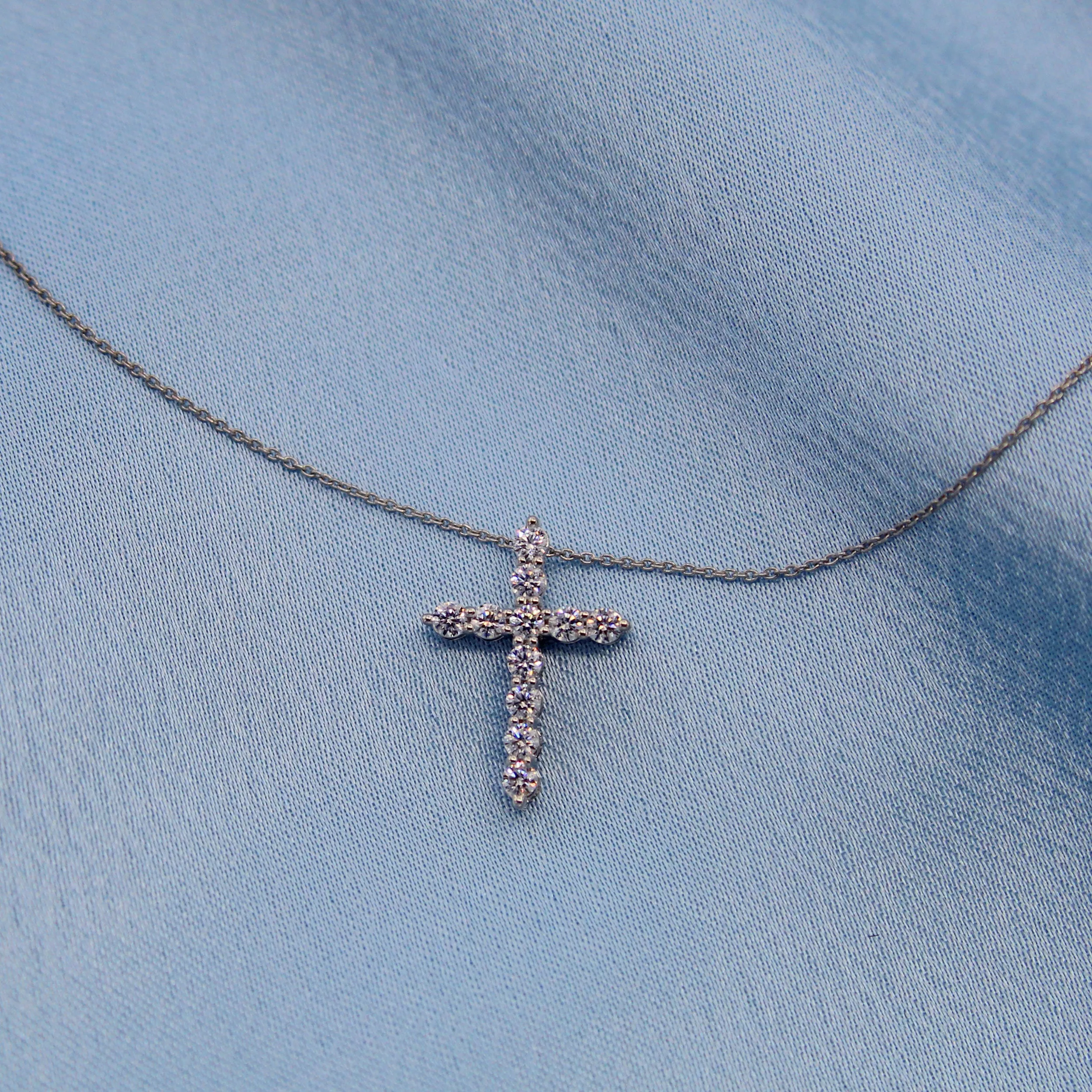 3/4ct tw Diamond Cross Pendant in Sterling Silver