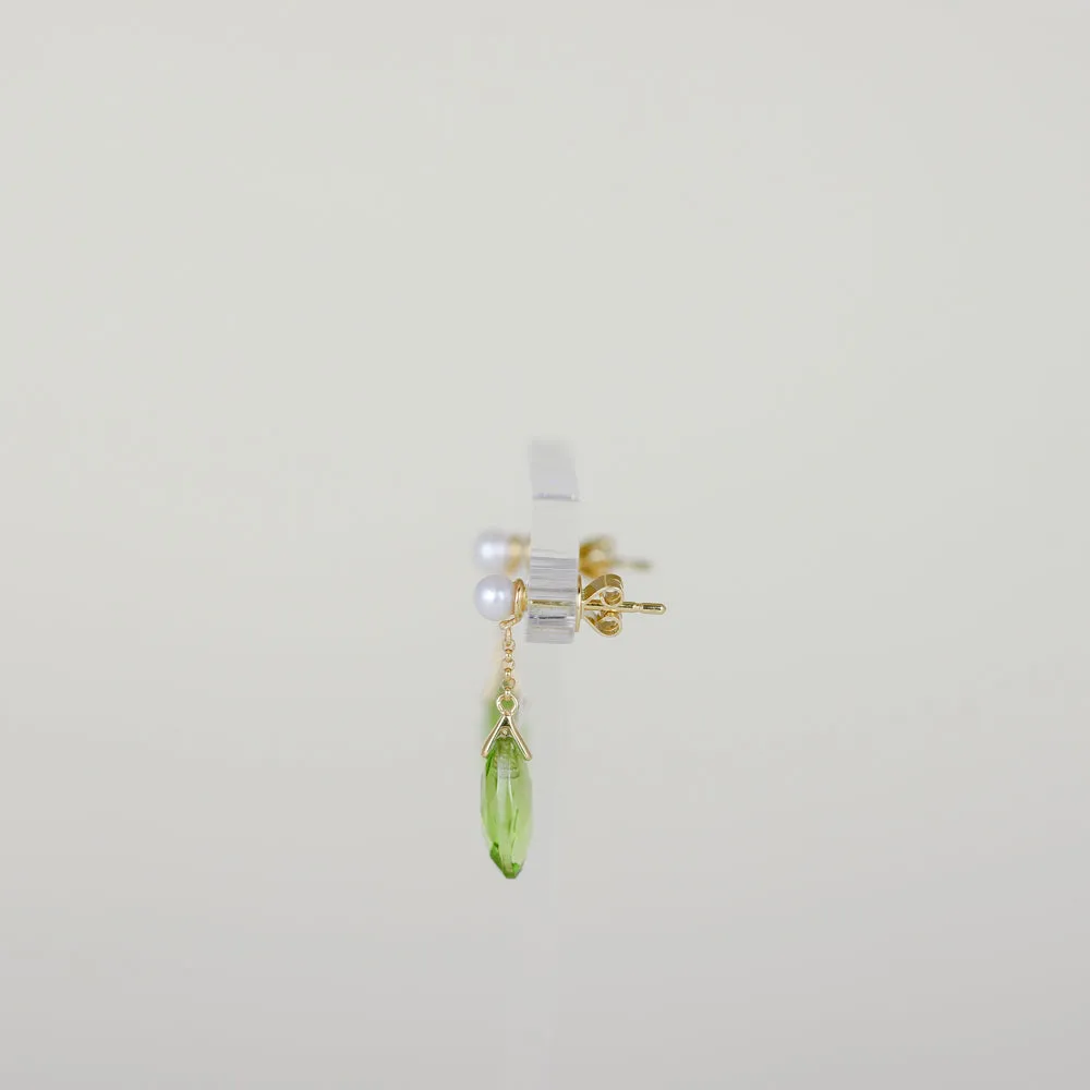 9ct Yellow Gold 4.37ct Pear Briolette Peridot and Pearl Drop Stud Earrings