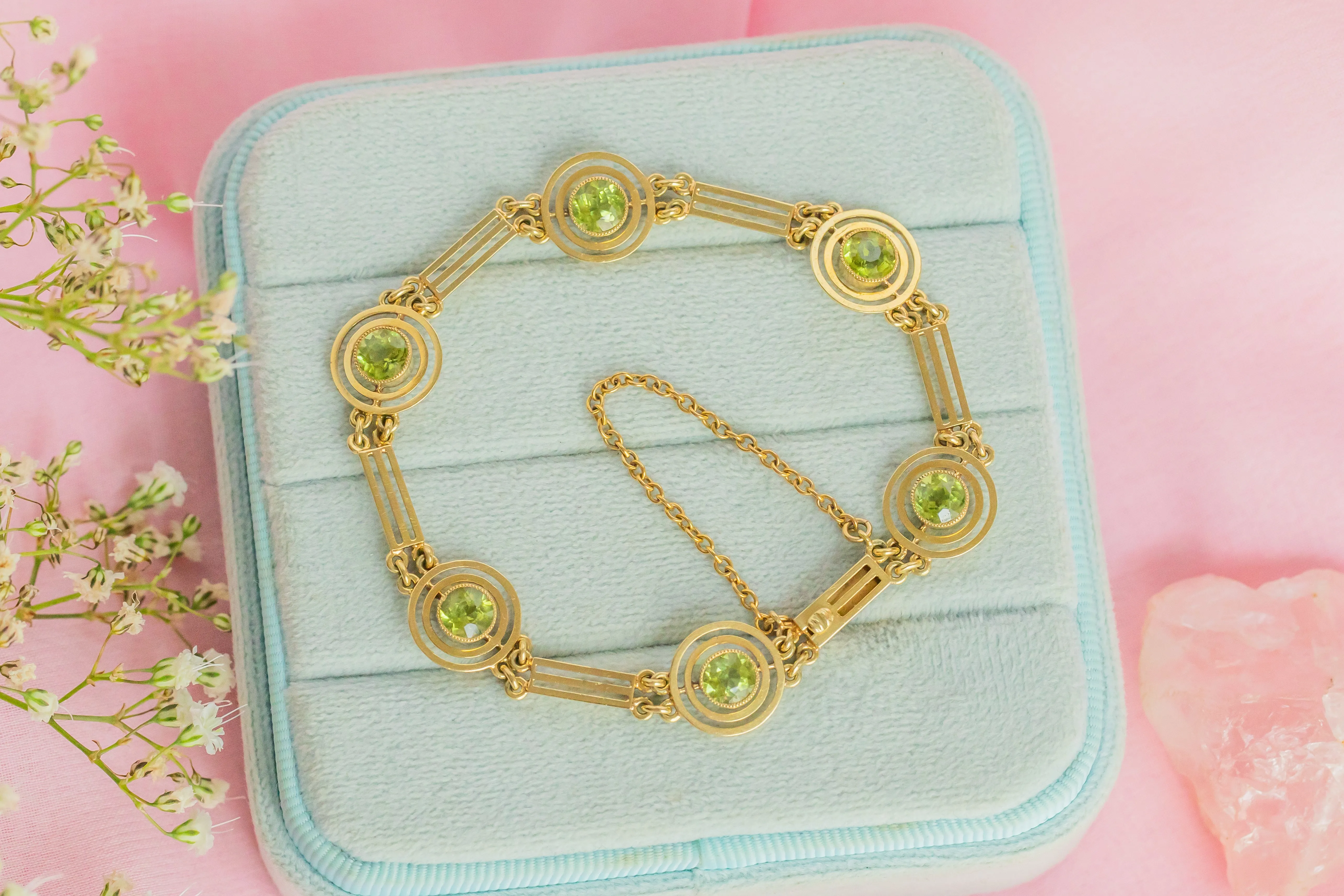 Antique 15ct Gold Peridot Bracelet, 3.60ct