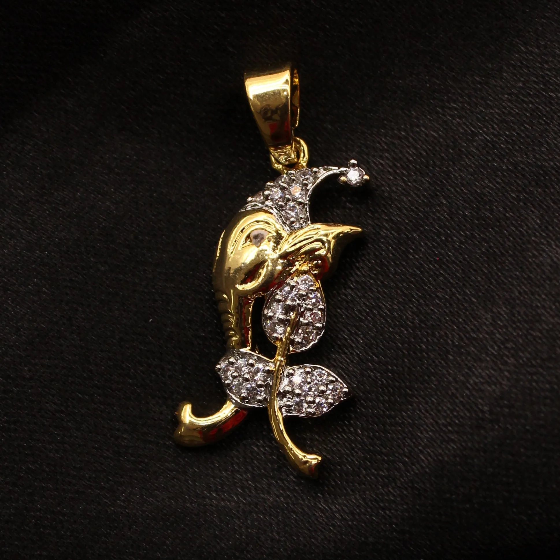 BELPAN GANESH PENDANT