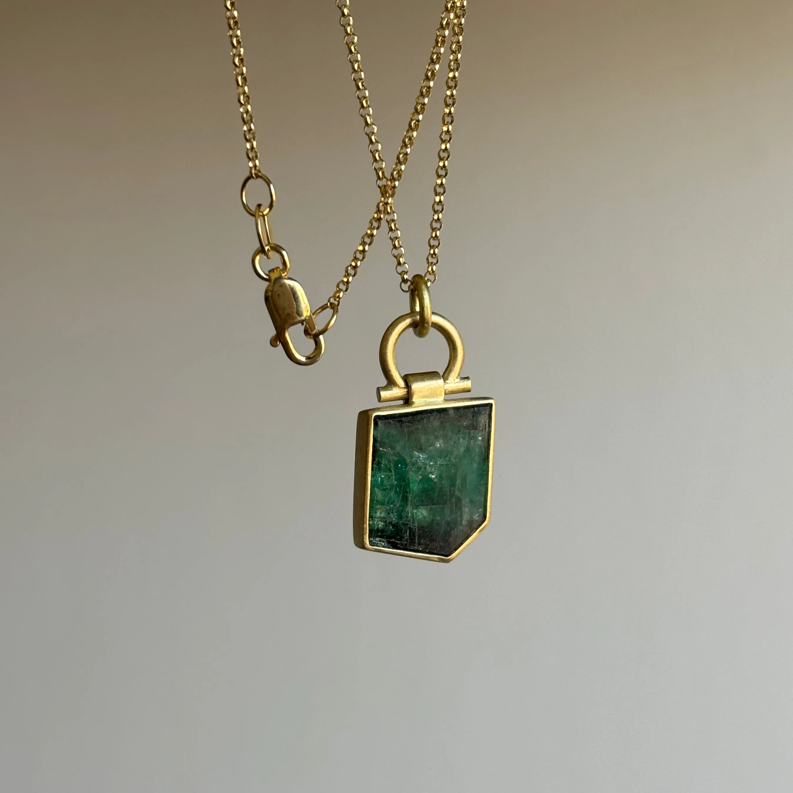 Emerald Slice Flag Pendant