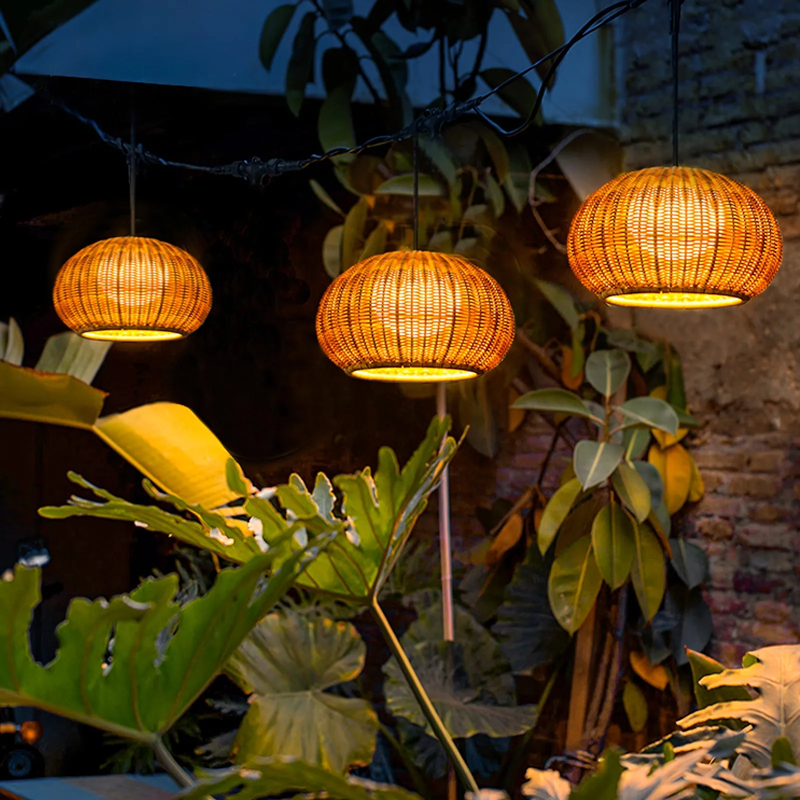 Garota Pendant Lamp