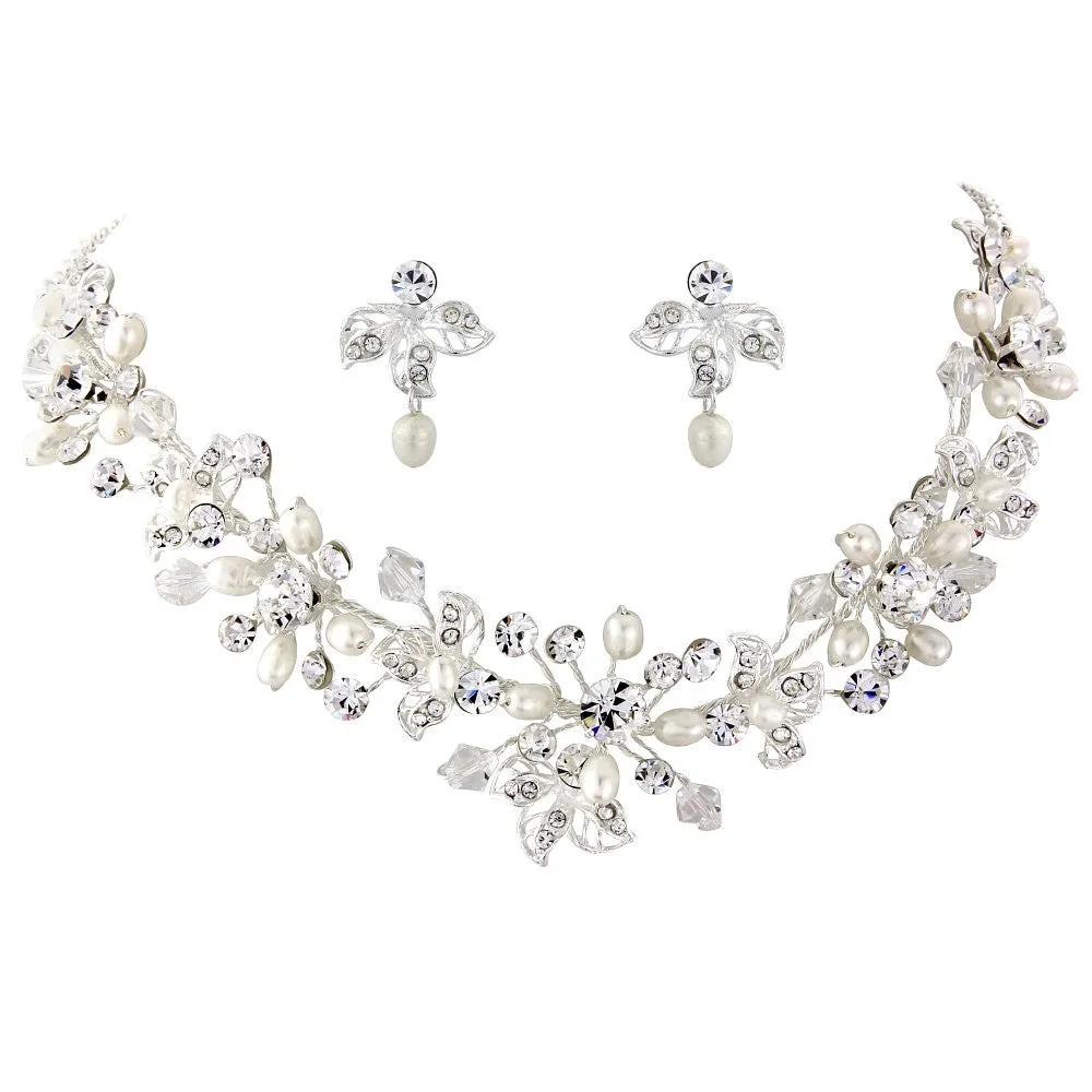 SassB Regal Crystal and Pearl Necklace Set