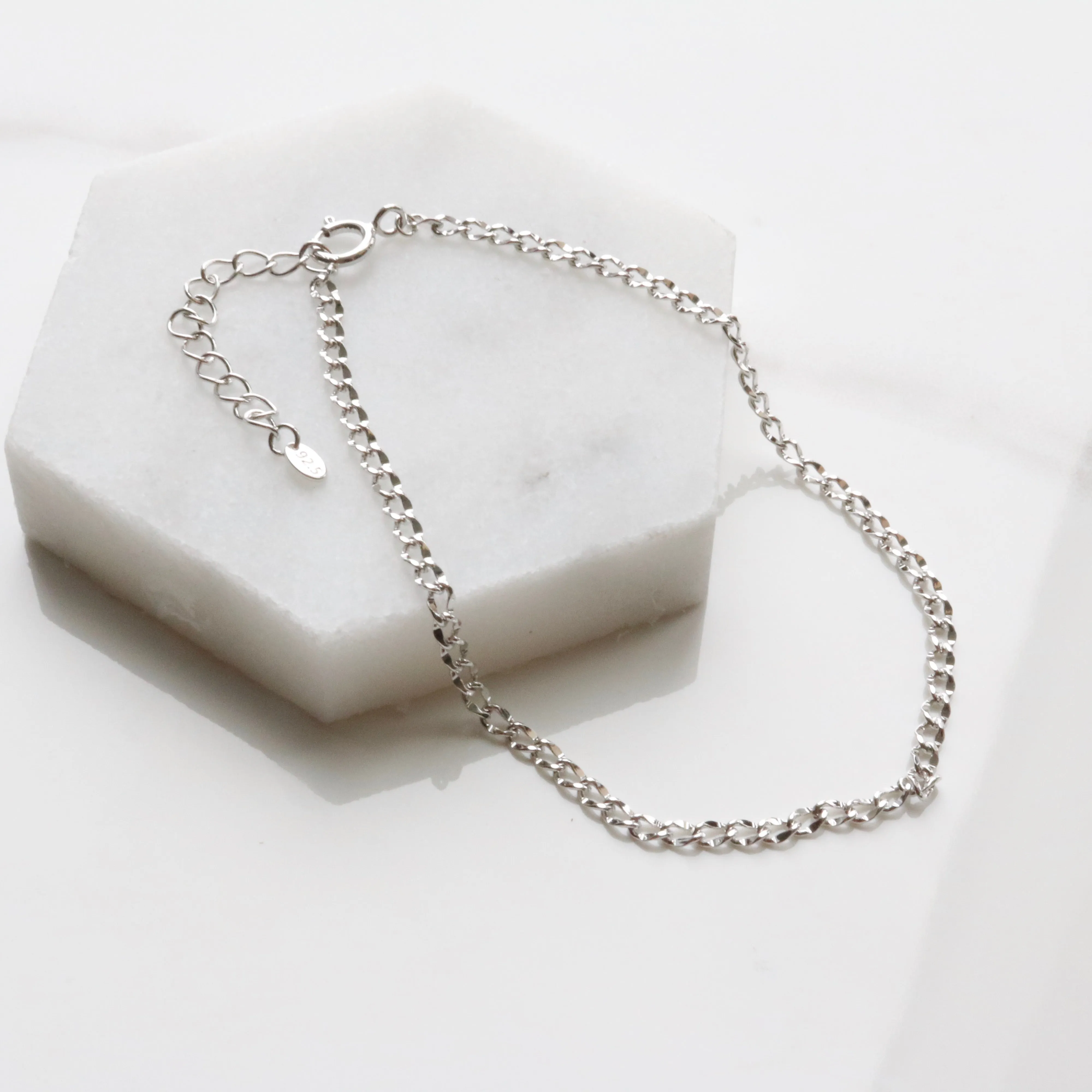 Simple Chain Bracelet